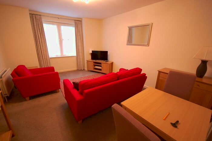 2 Bedroom Flat To Rent In Summer Street, City Centre, Aberdeen, AB10