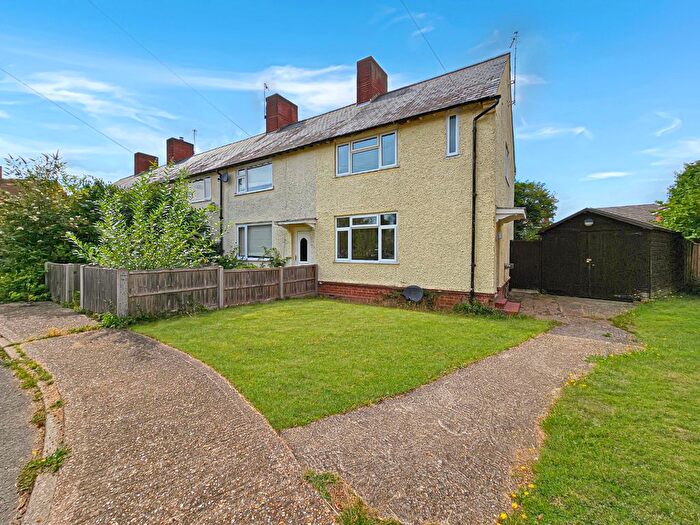 2 Bedroom End Of Terrace House For Sale In Whitehall Gardens, Duxford, Cambridge, CB22