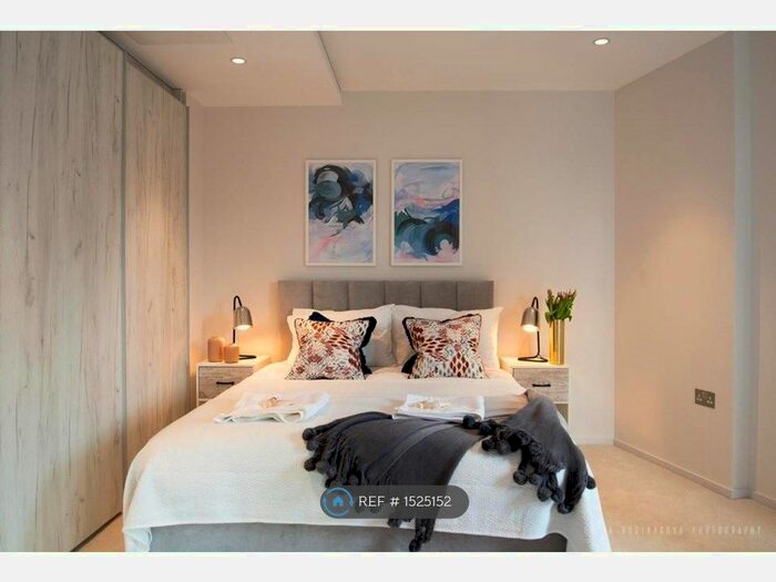 1 Bedroom Flat To Rent In Camley Street, London, N1C