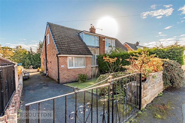 3 Bedroom Semi-Detached House For Sale In Warrenside, Deighton, Huddersfield, West Yorkshire, HD2