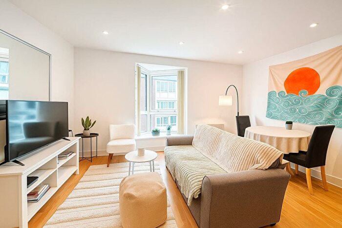 1 Bedroom Flat To Rent In Graham Street, London, N1