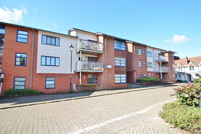 2 Bedroom Flat To Rent In Hyde (Winchester), SO23