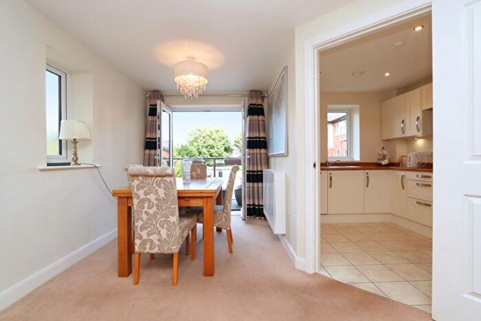 2 Bedroom Retirement Property For Sale In Alexandra Road, Southport, PR9