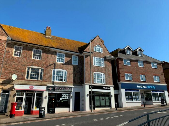 2 Bedroom Maisonette To Rent In Marine Drive, Rottingdean, Brighton, BN2