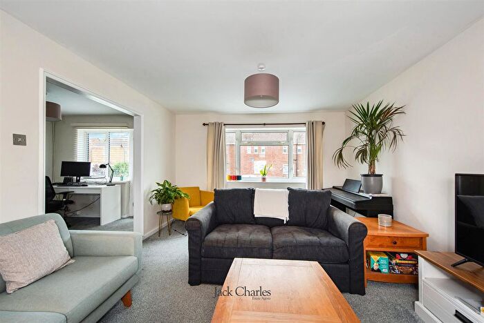 3 Bedroom Terraced House For Sale In Twyford Road, Hadlow, TN11