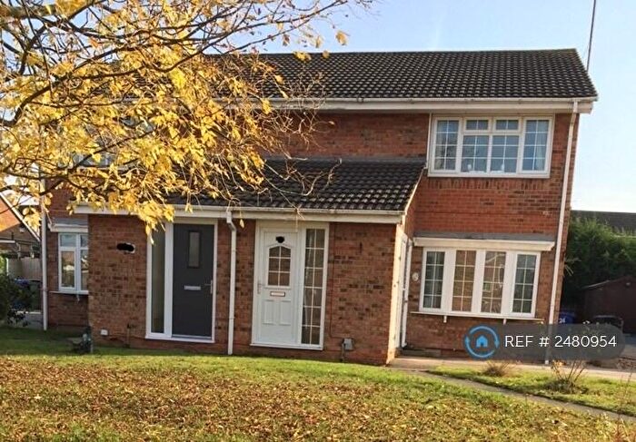 2 Bedroom Flat To Rent In Barnet Green, Doncaster, DN7