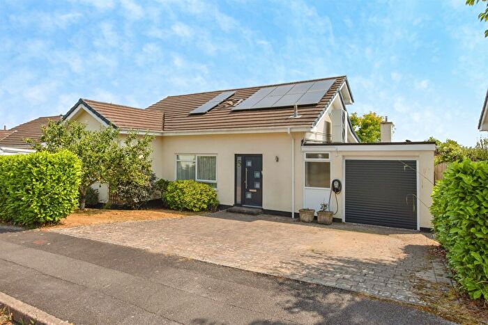 4 Bedroom Detached Bungalow For Sale In Coombe Drive, Cargreen, Saltash, PL12