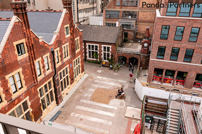 2 Bedroom Apartment To Rent In Gatsby Apartments, Wentworth St, Aldgate, London, E1