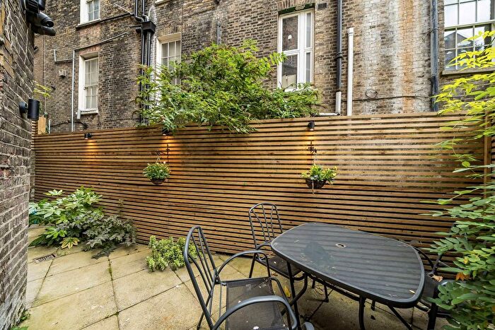 2 Bedroom Flat To Rent In Lupus Street, Pimlico, London, SW1V