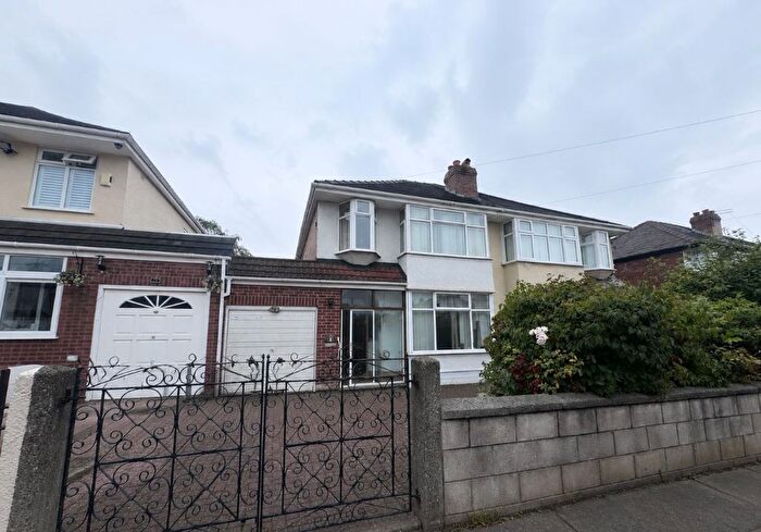 3 Bedroom Semi Detached House For Sale In Windsor Road, Liverpool, Merseyside, L36