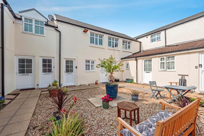 1 Bedroom Flat For Sale In Olga Road, Dorchester, DT1