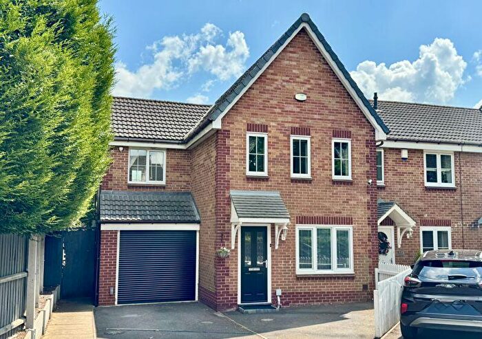 3 Bedroom End Of Terrace House For Sale In Water Mill Crescent, Sutton Coldfield, B76