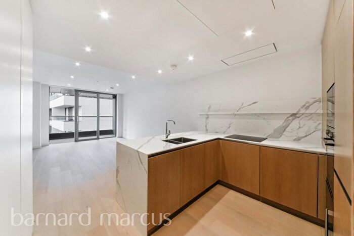 1 Bedroom Apartment To Rent In Park Drive, Canary Wharf, London, E14