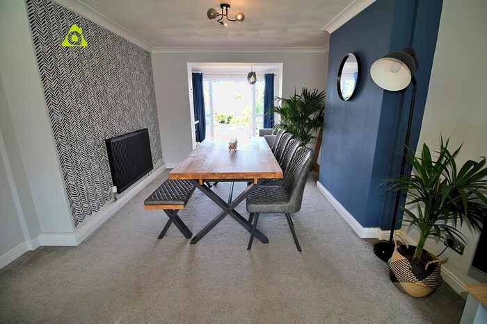 3 Bedroom Semi-Detached House For Sale In Winslow Road, Nr Westhoughton, Bolton, BL3