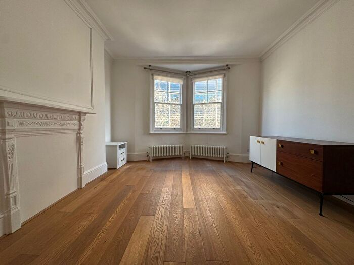 1 Bedroom Flat To Rent In Great Titchfield Street, London, W1W