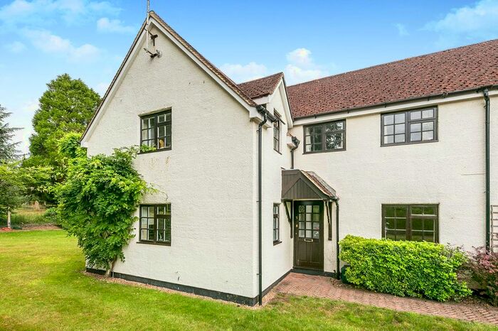 1 Bedroom Flat To Rent In Thursley Road, Elstead, Godalming, GU8