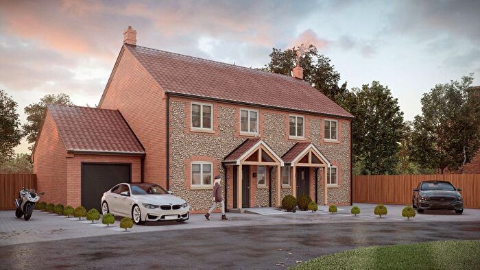 3 Bedroom Semi-Detached House For Sale In Burnham Meadows, Burnham Market, PE31