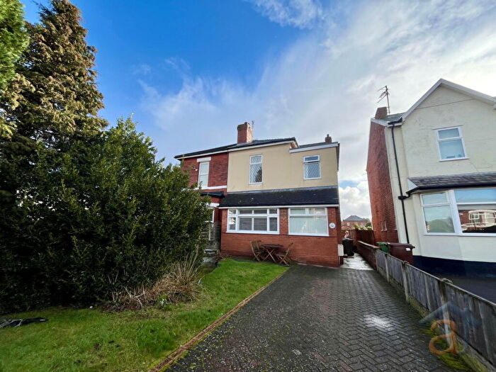 3 Bedroom Semi Detached House For Sale In Lime Street, Southport, PR8