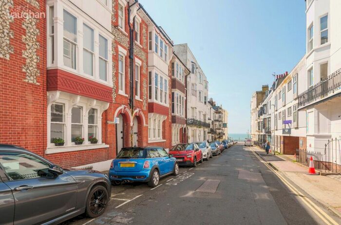 1 Bedroom Flat To Rent In Burlington Street, Brighton, BN2