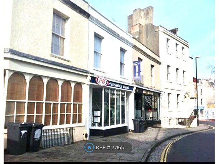 4 Bedroom Flat To Rent In Clifton Road, Bristol, BS8