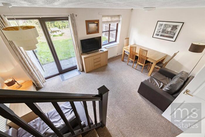 4 Bedroom Semi-Detached House To Rent In £pppw Hinchin Brook, Lenton, Nottingham, NG7