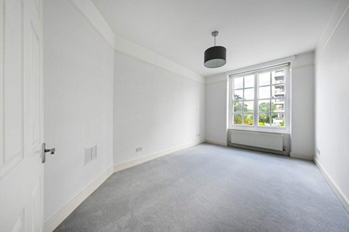 2 Bedroom Apartment To Rent In Grove End House, Grove End Road, St Johns Wood, London, NW8