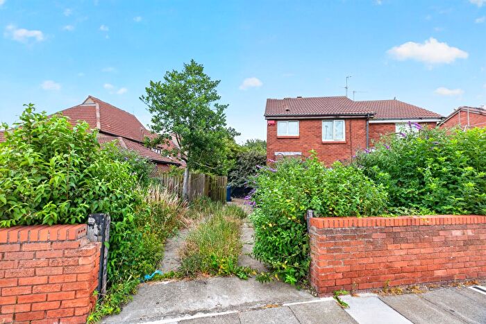 3 Bedroom Semi Detached House For Sale In Saint Patricks Road, Middlesbrough, TS6