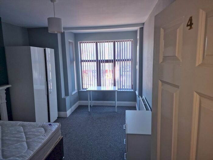 1 Bedroom End Of Terrace House To Rent In Room, Queens Road, Beeston, Nottingham, NG9