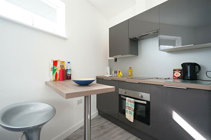 Studio To Rent In College Road, Bangor, LL57