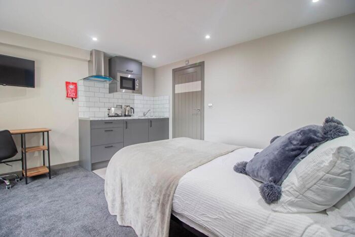 1 Bedroom Flat To Rent In Room Frederick Road, Stapleford, Nottingham, NG9