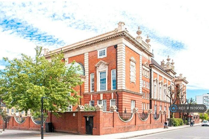 2 Bedroom Flat To Rent In Bramshaw Road, Hackney, E9