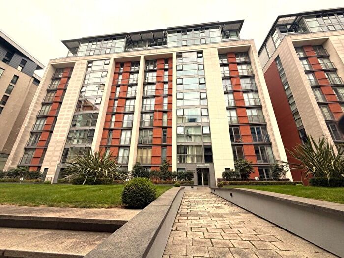 1 Bedroom Apartment For Sale In Western Gateway, London, E16