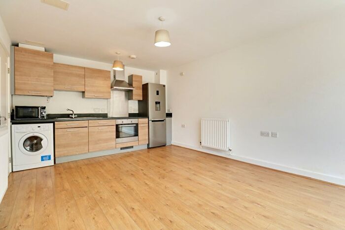 2 Bedroom Flat To Rent In Tarves Way, London, Greater London, SE10