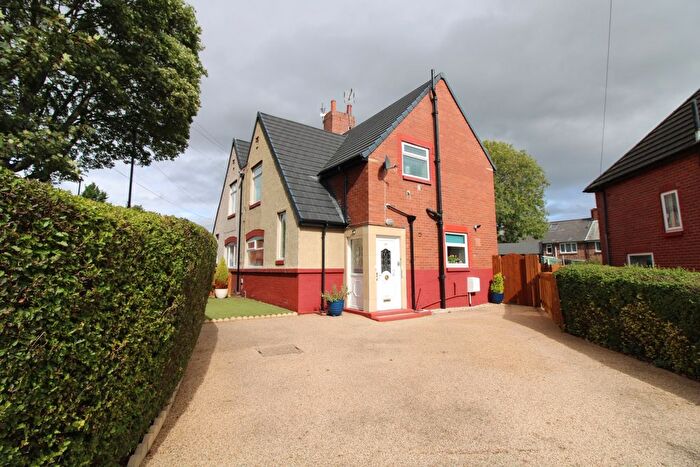 3 Bedroom Semi-Detached House For Sale In Thropton Terrace, High Heaton, Newcastle Upon Tyne, NE7