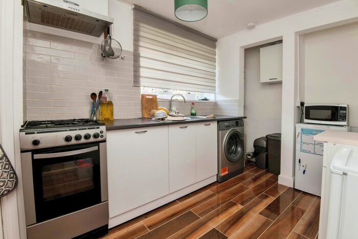 2 Bedroom Apartment To Rent In King Arthurs Road, Beacon Heath, EX4