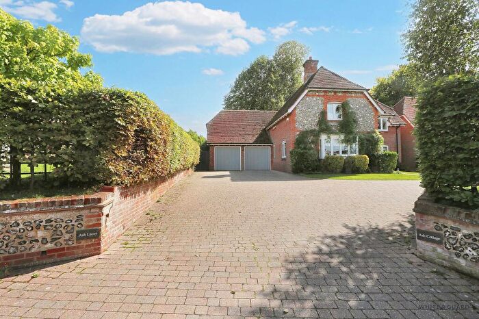 4 Bedroom Detached House For Sale In Upham, Southampton, SO32
