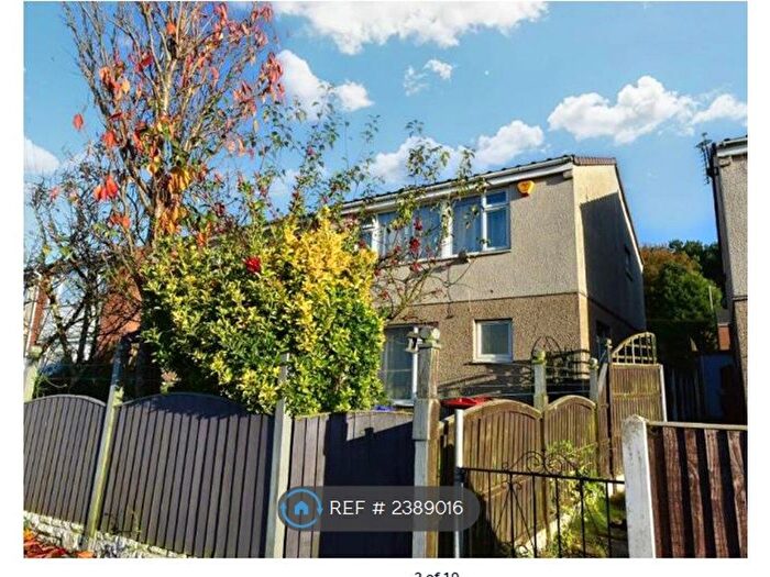 3 Bedroom Semi-Detached House To Rent In Walesby Drive, Kirkby-In-Ashfield, Nottingham, NG17