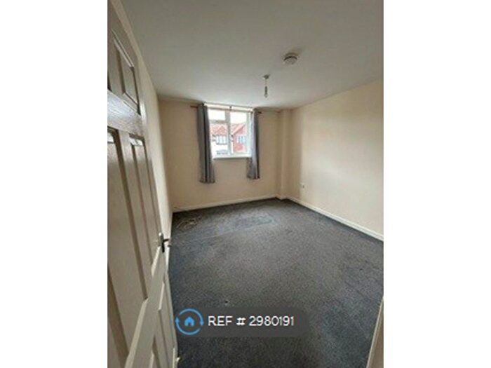 2 Bedroom Flat To Rent In Park Road, Southampton, SO15