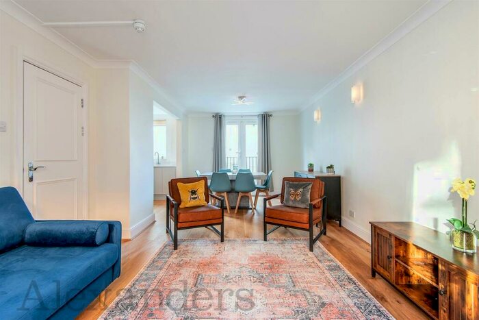 5 Bedroom Terraced House To Rent In Westburn Mews, North Maida Vale, London, NW6