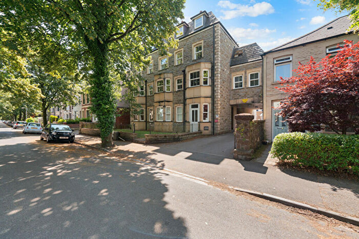 1 Bedroom Apartment For Sale In Gwern Hafren, Severn Grove, Pontcanna, CF11