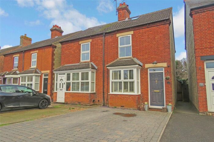 3 Bedroom Semi-Detached House To Rent In Drove Road, Biggleswade, Bedfordshire SG18