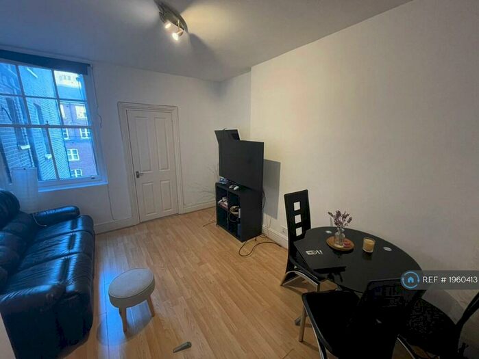 2 Bedroom Flat To Rent In Lisson House, London, NW1