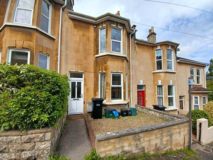 3 Bedroom Detached House To Rent In Thornbank Place, Bath, BA2