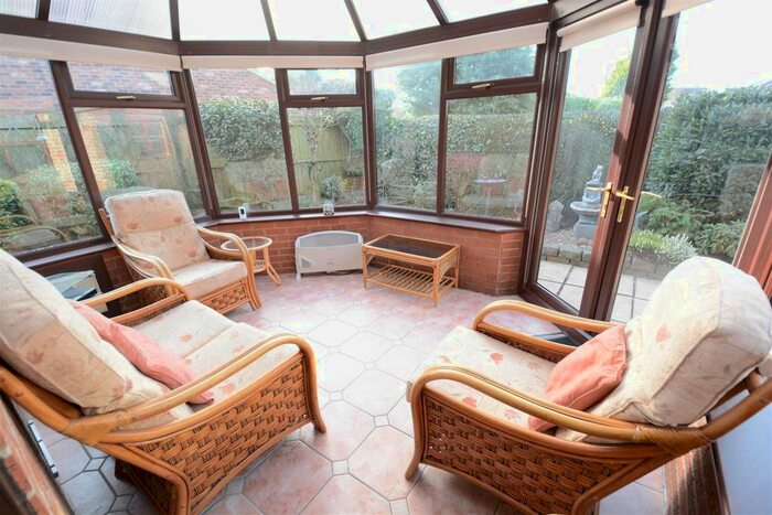 3 Bedroom Detached Bungalow To Rent In Station Close, Riccall, York, YO19