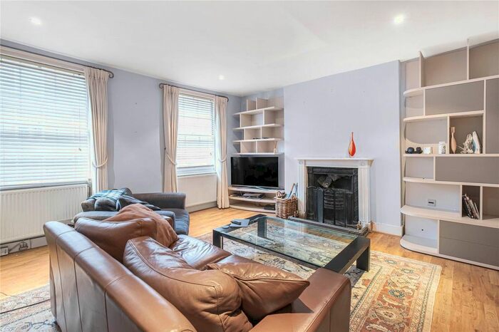 2 Bedroom Flat To Rent In Leigh Street, Bloomsbury, WC1H