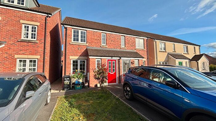 2 Bedroom Semi-Detached House To Rent In Hardys Road, Bathpool, Taunton, TA2