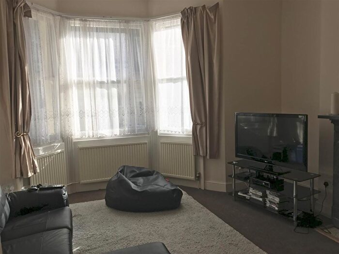 2 Bedroom Flat To Rent In Augusta Road, Ramsgate, CT11