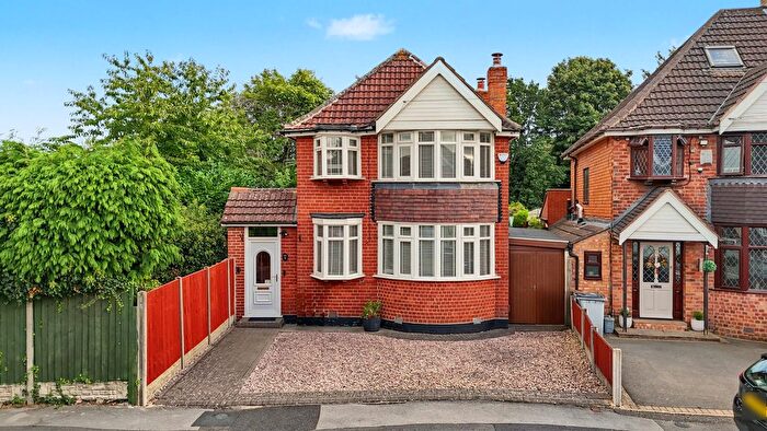 5 Bedroom Detached House For Sale In Moreton Road, Shirley, Solihull, B90