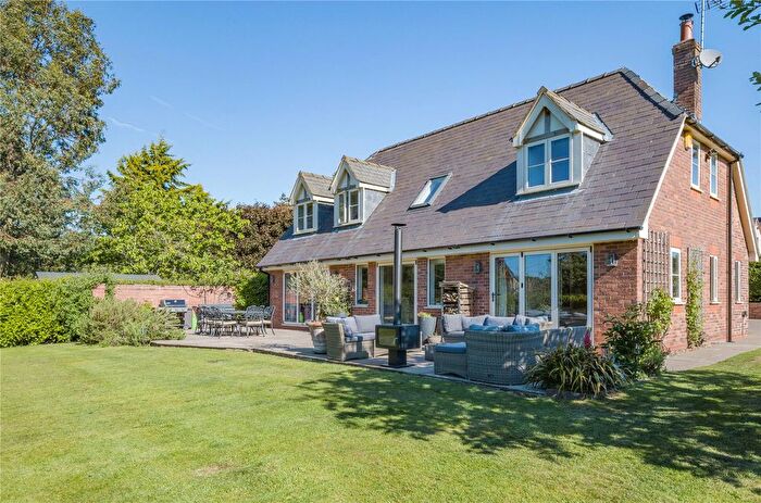 5 Bedroom Detached House For Sale In Manley Common, Frodsham, Cheshire, WA6