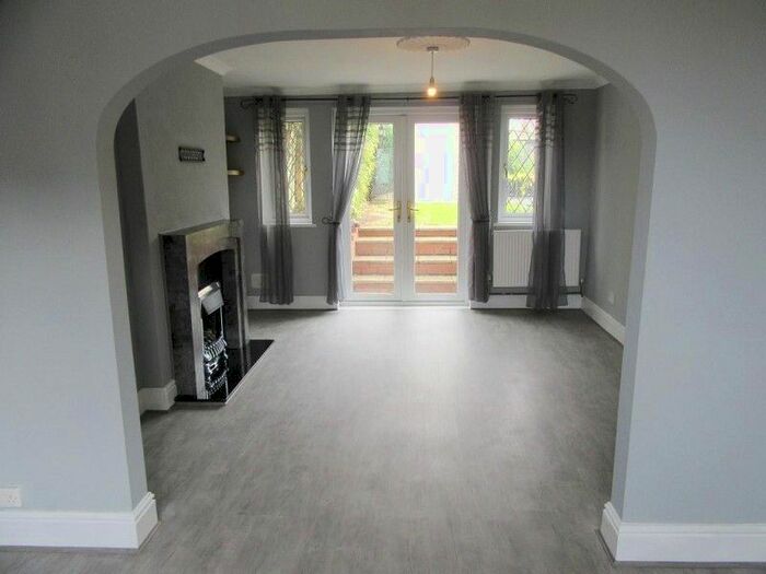 3 Bedroom Semi-Detached House To Rent In Bronallt Road, Hendy, Pontarddulais, Swansea., SA4